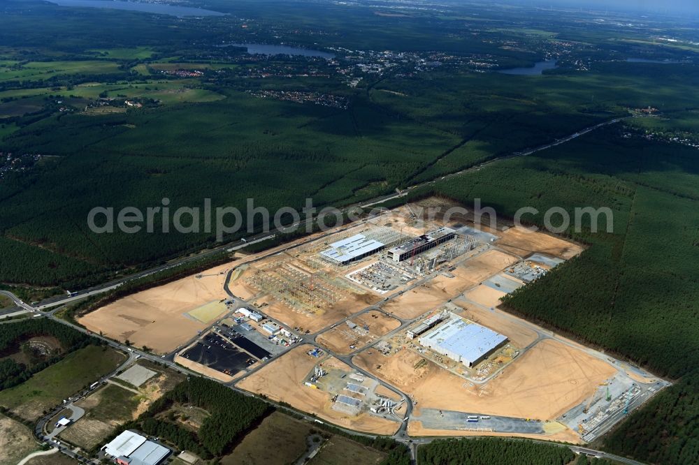 Aerial photograph Grünheide (Mark) - Construction site for the new building of Tesla Gigafactory 4 on Schlehenweg - Eichenstrasse in the district Freienbrink in Gruenheide (Mark) in the state Brandenburg, Germany