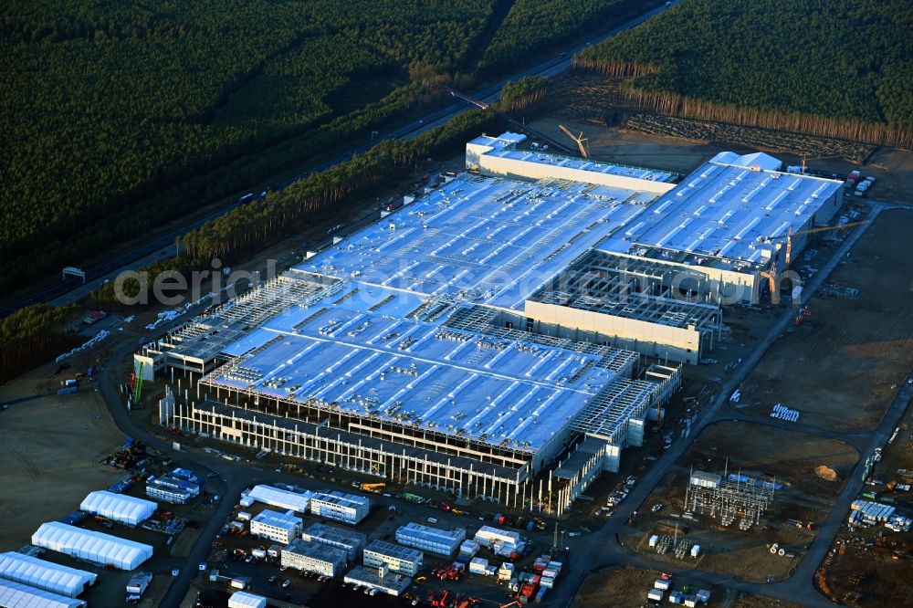 Grünheide (Mark) from above - Construction site for the new building of Tesla Gigafactory 4 on Schlehenweg - Eichenstrasse in the district Freienbrink in Gruenheide (Mark) in the state Brandenburg, Germany