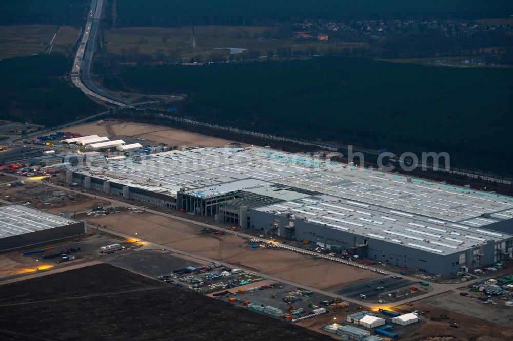 Aerial image Grünheide (Mark) - Construction site for the new building of Tesla Gigafactory 4 on Schlehenweg - Eichenstrasse in the district Freienbrink in Gruenheide (Mark) in the state Brandenburg, Germany