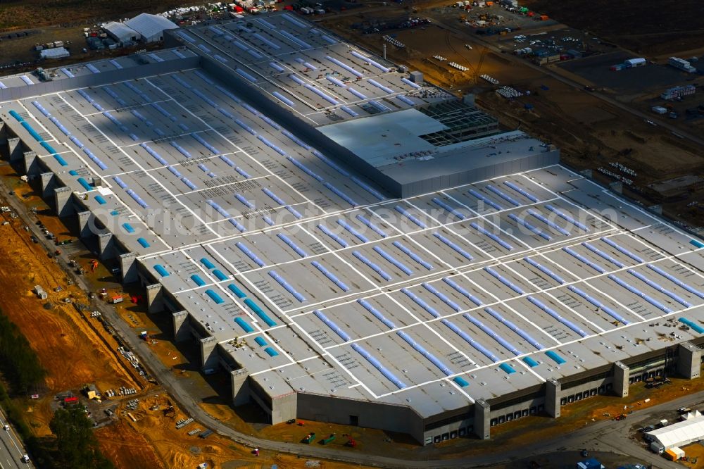 Grünheide (Mark) from the bird's eye view: Construction site for the new building of Tesla Gigafactory 4 on Schlehenweg - Eichenstrasse in the district Freienbrink in Gruenheide (Mark) in the state Brandenburg, Germany