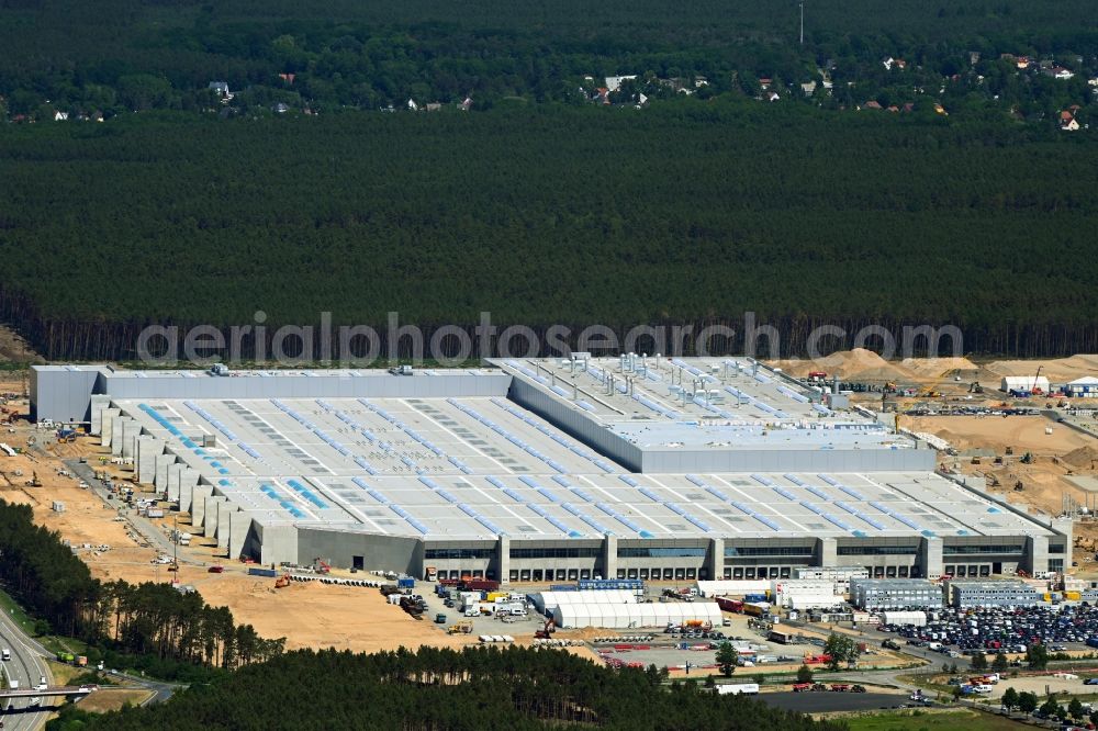 Grünheide (Mark) from above - Construction site for the new building of Tesla Gigafactory 4 on Schlehenweg - Eichenstrasse in the district Freienbrink in Gruenheide (Mark) in the state Brandenburg, Germany