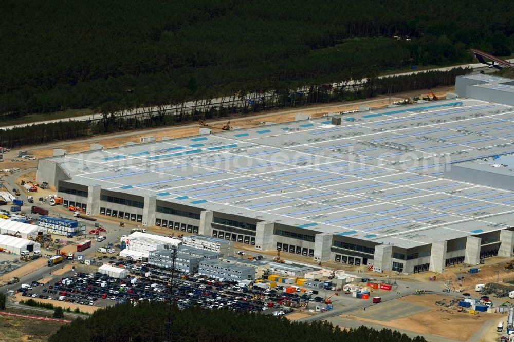 Grünheide (Mark) from above - Construction site for the new building of Tesla Gigafactory 4 on Schlehenweg - Eichenstrasse in the district Freienbrink in Gruenheide (Mark) in the state Brandenburg, Germany