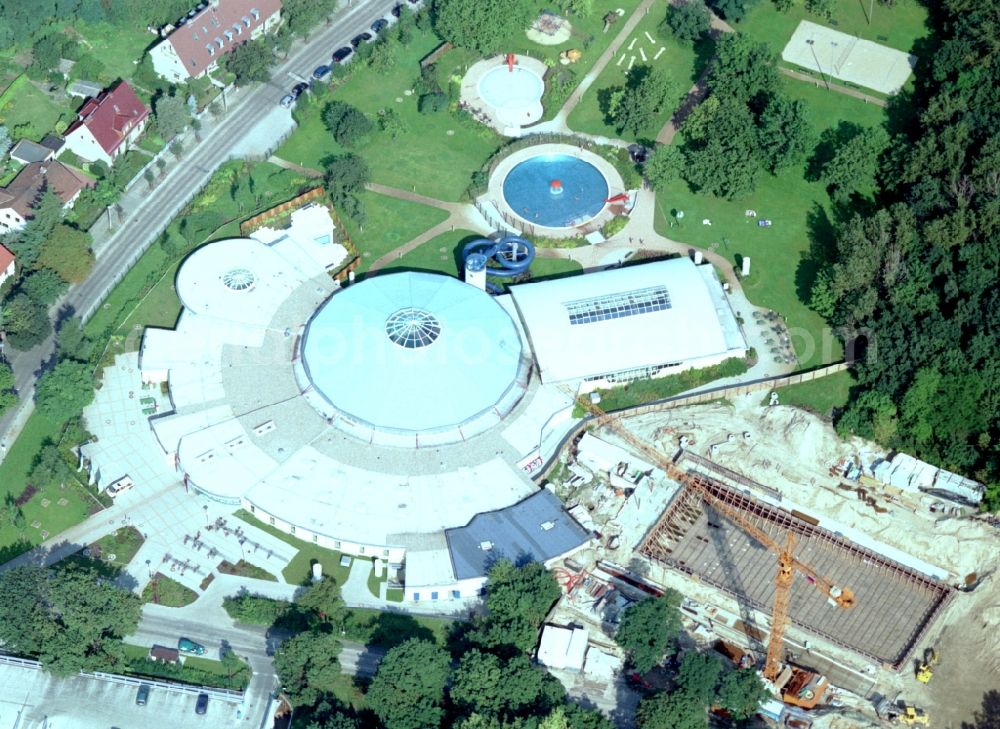 Brandenburg an der Havel from the bird's eye view: Construction site of Spa and swimming pools at the swimming pool of the leisure facility Marienbad Brandenburg on Sprengelstrasse in Brandenburg an der Havel in the state Brandenburg, Germany