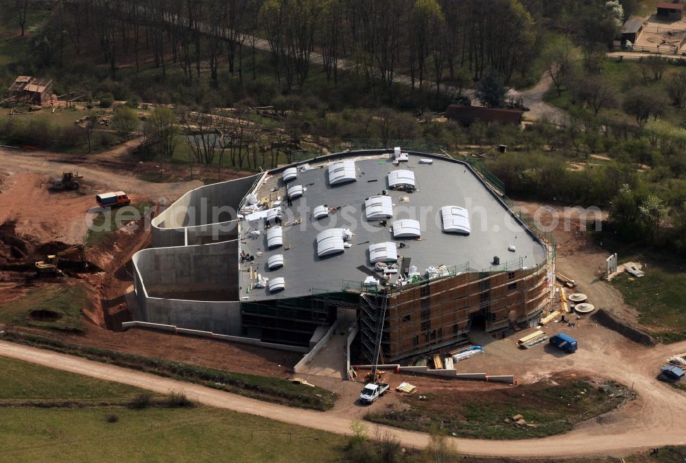 Aerial photograph Erfurt - An overview of the construction site of the new building of the elephant enclosure in the Thuringian zoo park. The Executing company is Riedel Bau