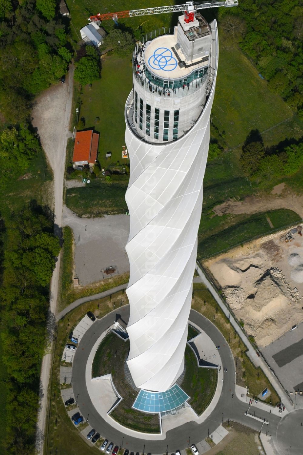 Aerial photograph Rottweil - Site of the ThyssenKrupp testing tower for Speed elevators in Rottweil in Baden - Wuerttemberg. When finished the new landmark of the town of Rottweil will be the tallest structure in Baden-Wuerttemberg