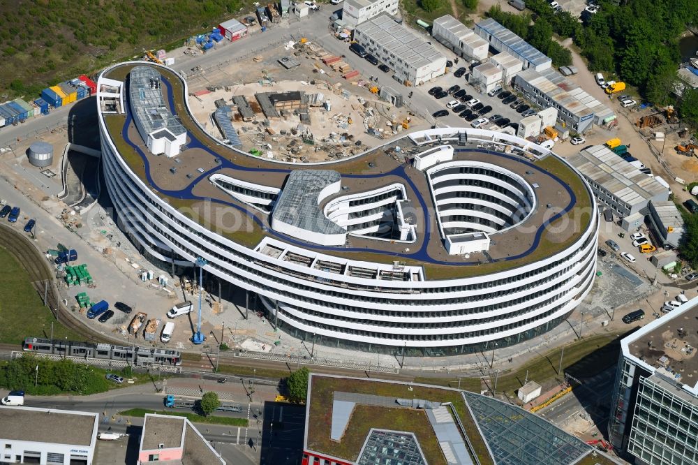 Aerial photograph Düsseldorf - Construction site for the new building trivago-Zentrale on Kesselstrasse in the district Medienhafen in Duesseldorf in the state North Rhine-Westphalia