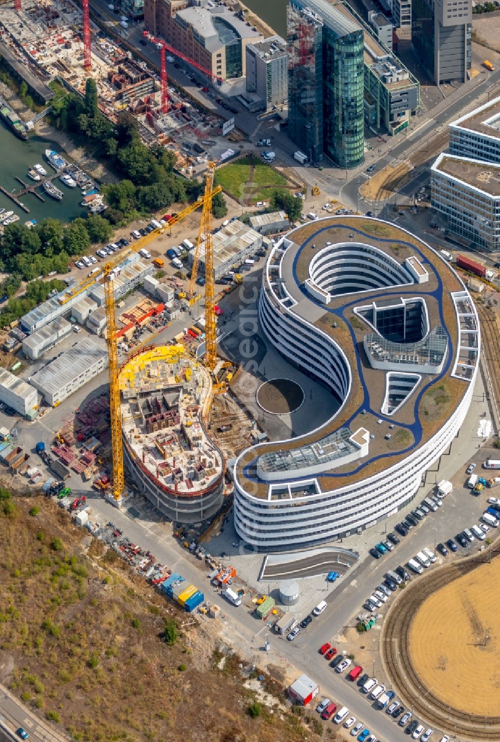 Düsseldorf from above - Construction site for the new building trivago-Zentrale on Kesselstrasse in the district Medienhafen in Duesseldorf in the state North Rhine-Westphalia