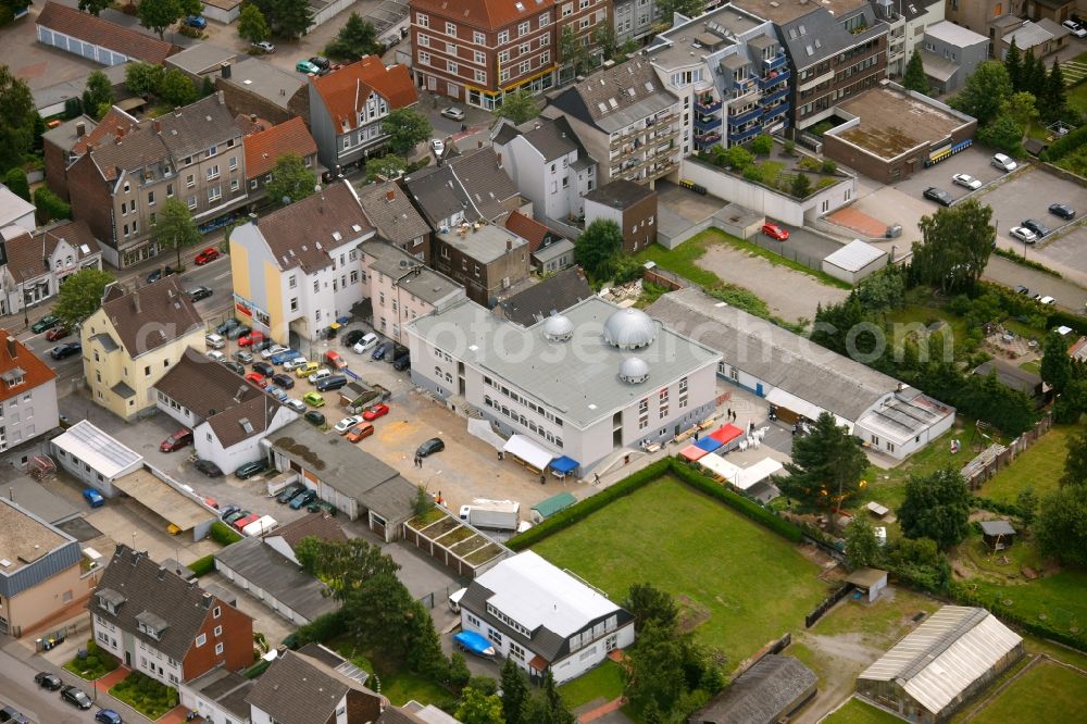 Recklinghausen from the bird's eye view: Construction of the Turkish - Islamic Eyup Mosque Sultzan at the Bochum street in Recklinghausen in North Rhine-Westphalia