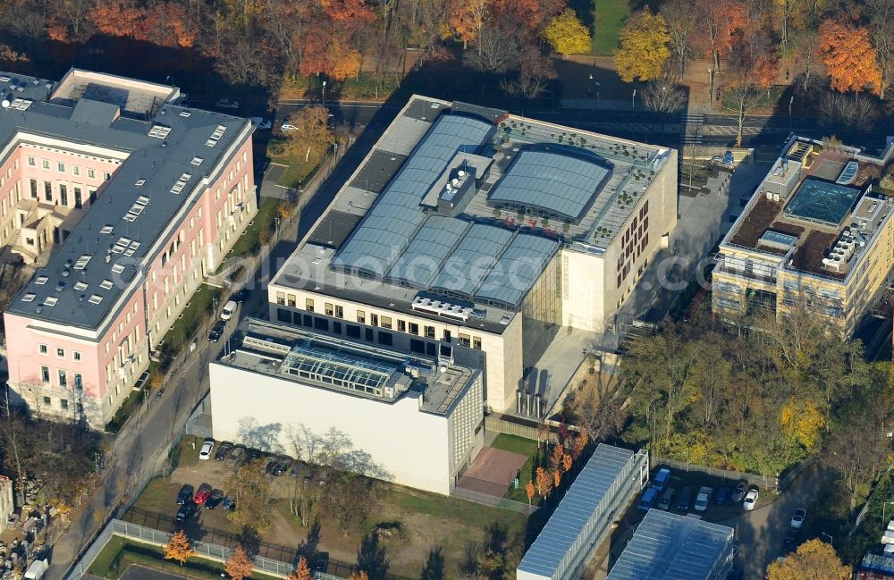 Aerial image Berlin - Building lot for Turkish Embassy in embassy quarter at Tiergartenstrasse in district Tiergarten in Berlin. With the new modern building, Turkey gets back its old location, which the embassy had from 1918 until 1945