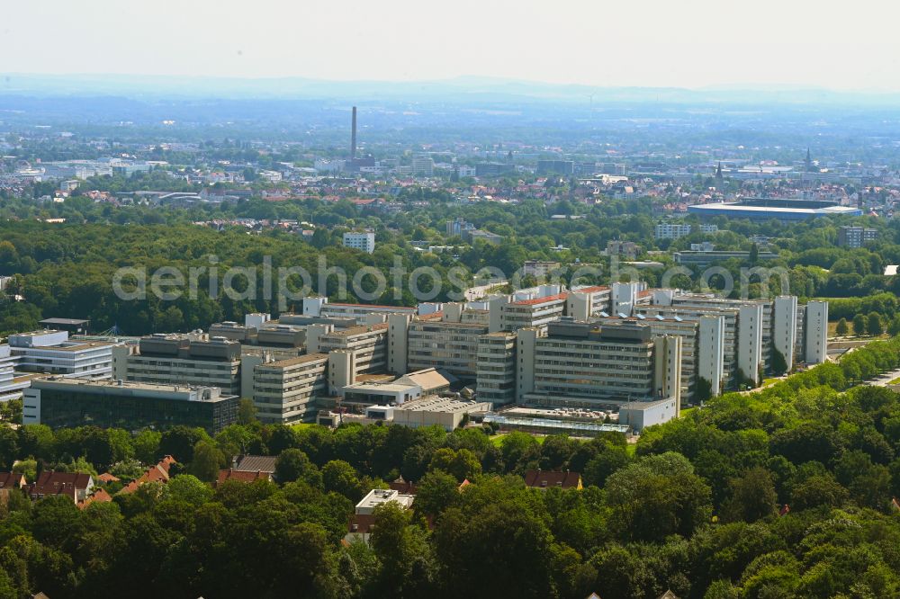 Bielefeld from the bird's eye view: Complementary new construction site on the campus-university building complex on street Universitaetsstrasse in Bielefeld in the state North Rhine-Westphalia, Germany