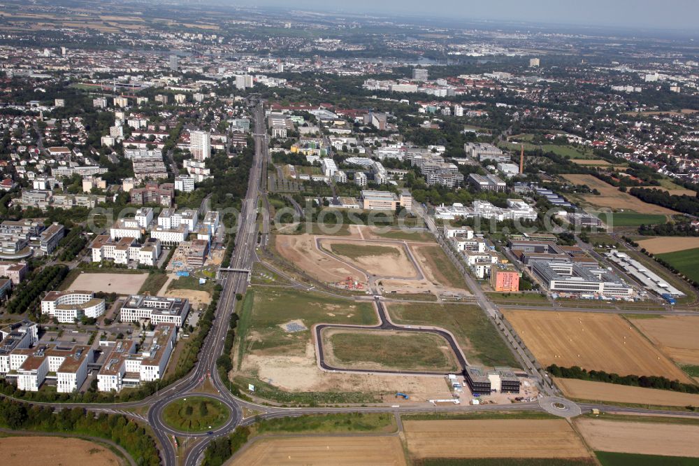 Aerial image Mainz - Complementary new construction site on the campus-university building complex of Universitaet Johannes Gutenberg on street Eugen-Salomon-Strasse in Mainz in the state Rhineland-Palatinate, Germany