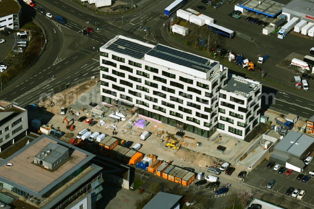 Aschaffenburg from the bird's eye view: New construction of the company administration building of Dressler Bau GmbH on Aufeldstrasse in the district Damm in Aschaffenburg in the state Bavaria, Germany