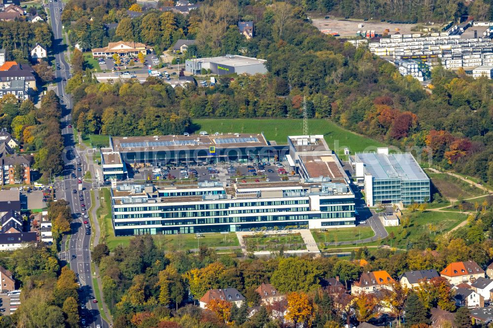 Aerial photograph Moers - New construction of the company administration building of EDEKA Handelsgesellschaft Rhein-Ruhr mbH on Rheinberger Strasse in the district Repelen in Moers in the state North Rhine-Westphalia, Germany