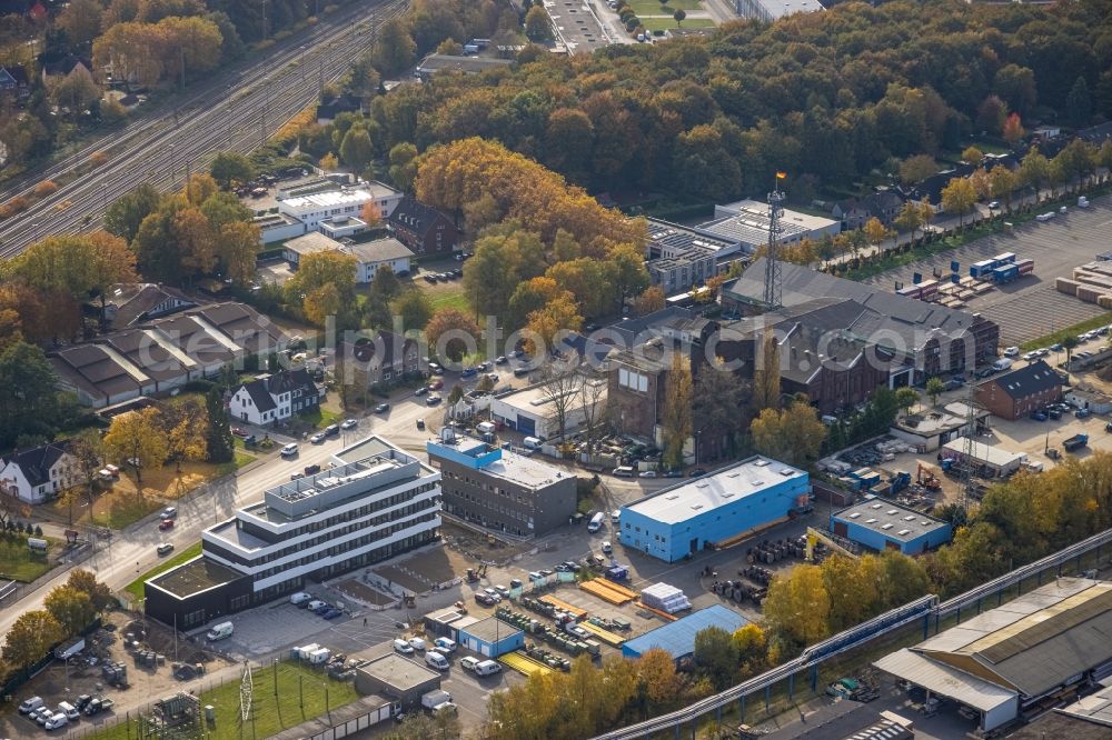 Aerial image Gladbeck - New construction of the company administration building of Emscher Lippe Energie GmbH (ELE) with factorystatt on Moellerstrasse - Karl-Schneiof-Strasse in Gladbeck at Ruhrgebiet in the state North Rhine-Westphalia, Germany