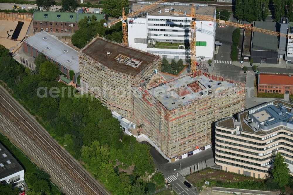 Aerial image Berlin - New construction of the company administration building of GASAG on EUREF-Campus in the district Schoeneberg in Berlin, Germany