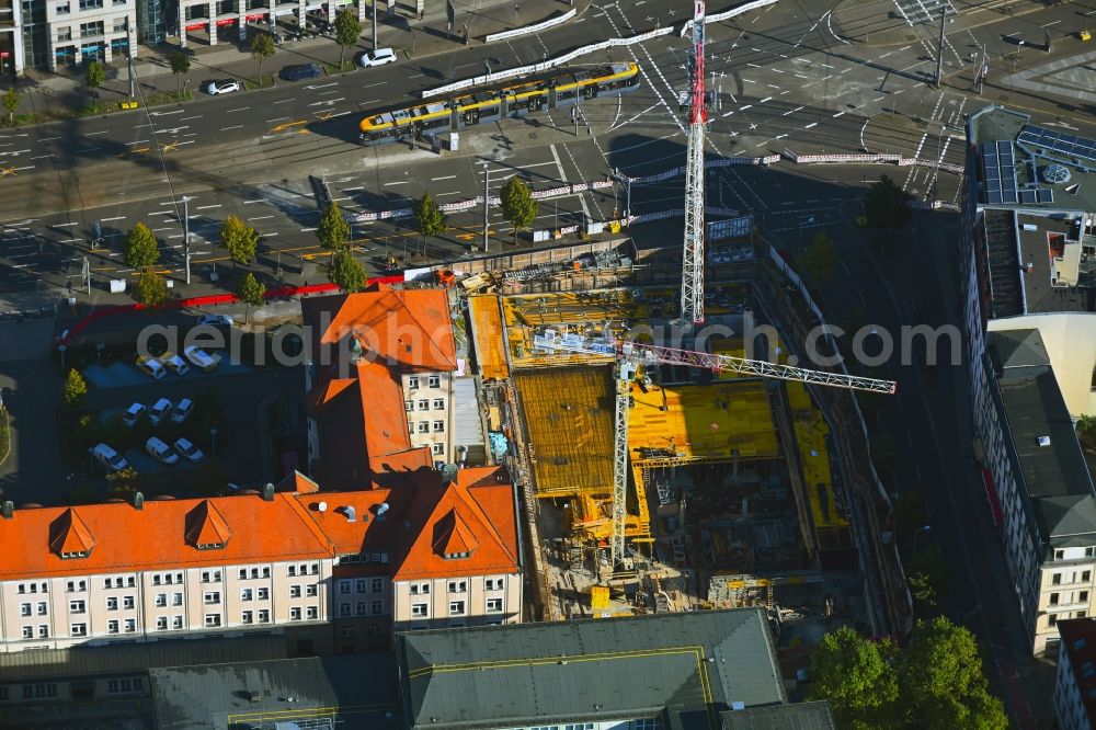 Leipzig from the bird's eye view: New construction of the company administration building Grimmaische Steinweg - Johannisgasse in Leipzig in the state Saxony, Germany