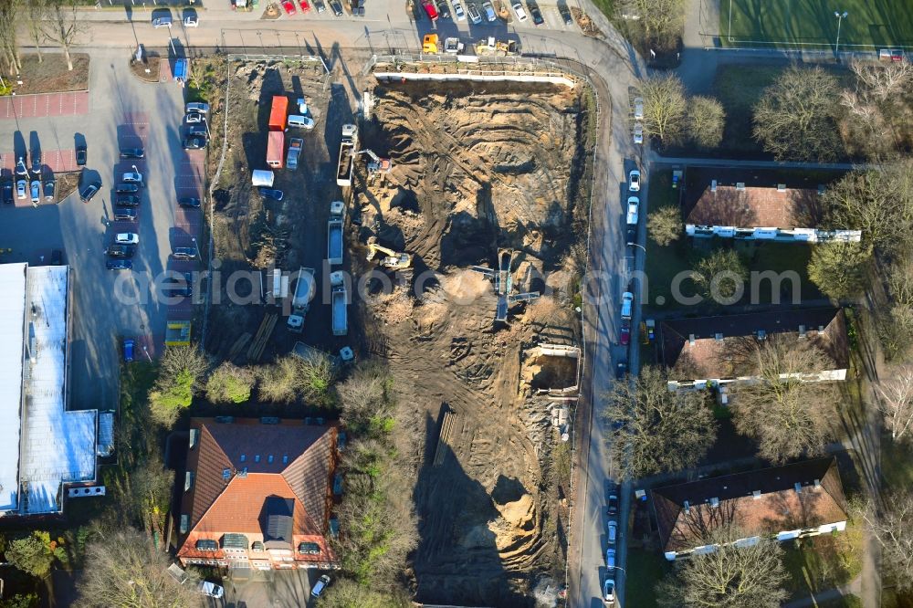 Aerial photograph Hamburg - New construction of the company administration building of Ppw Polyplan factoryzeuge GmbH on Riekbornweg in the district Schnelsen in Hamburg, Germany