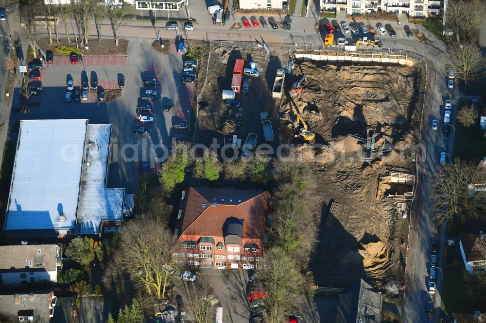 Hamburg from the bird's eye view: New construction of the company administration building of Ppw Polyplan factoryzeuge GmbH on Riekbornweg in the district Schnelsen in Hamburg, Germany