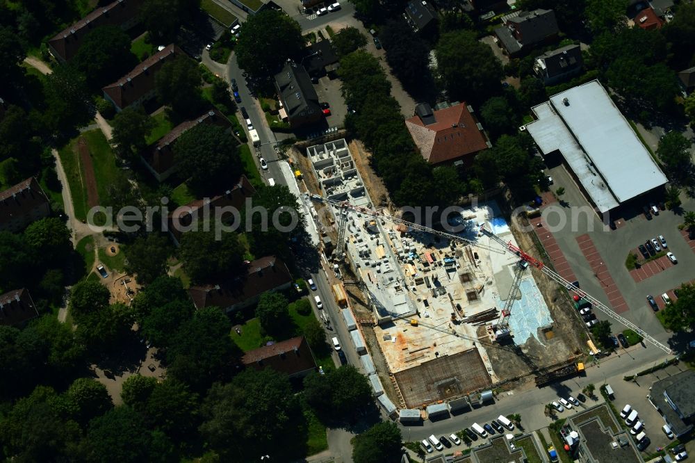 Aerial image Hamburg - New construction of the company administration building of Ppw Polyplan factoryzeuge GmbH on Riekbornweg in the district Schnelsen in Hamburg, Germany