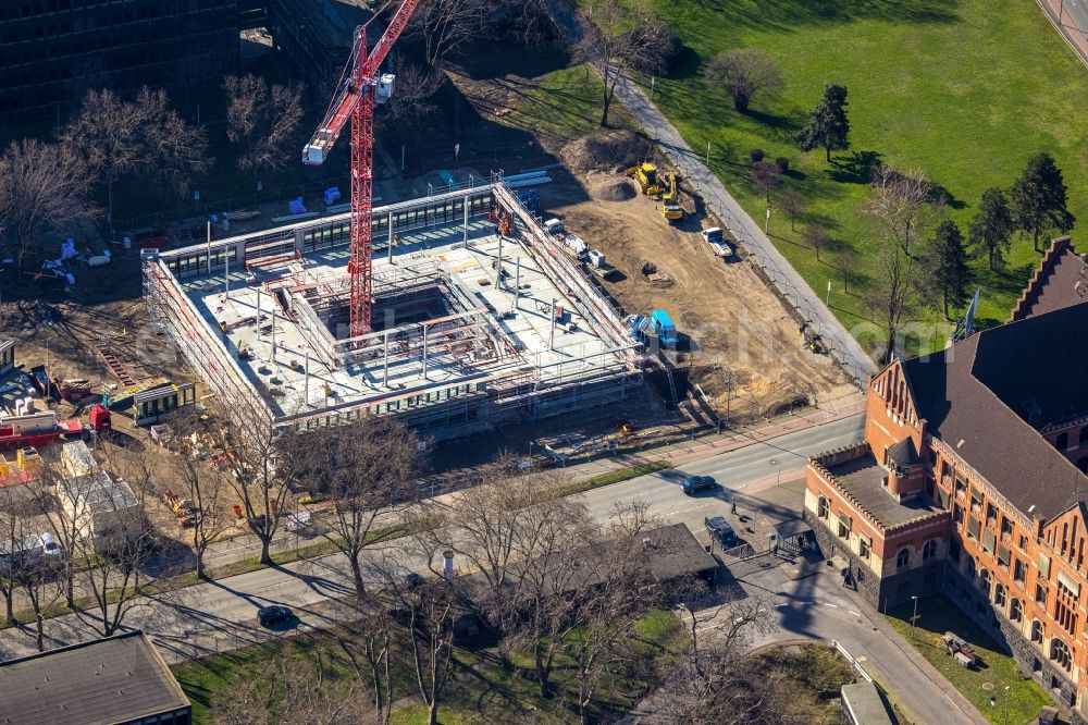 Duisburg from above - New construction of the company administration building of thyssenkrupp Steel Europe AG on Franz-Lenze-Strasse in Duisburg at Ruhrgebiet in the state North Rhine-Westphalia, Germany