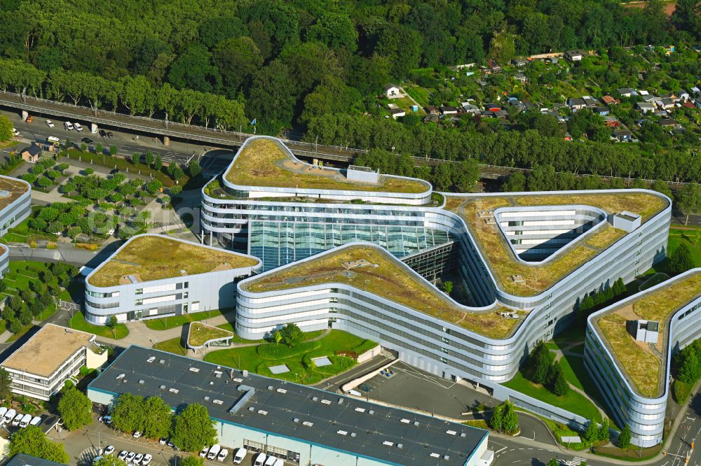 Aerial photograph Köln - Administration building of the company RheinEnergie AG on Parkguertel in the district Ehrenfeld in Cologne in the state North Rhine-Westphalia, Germany