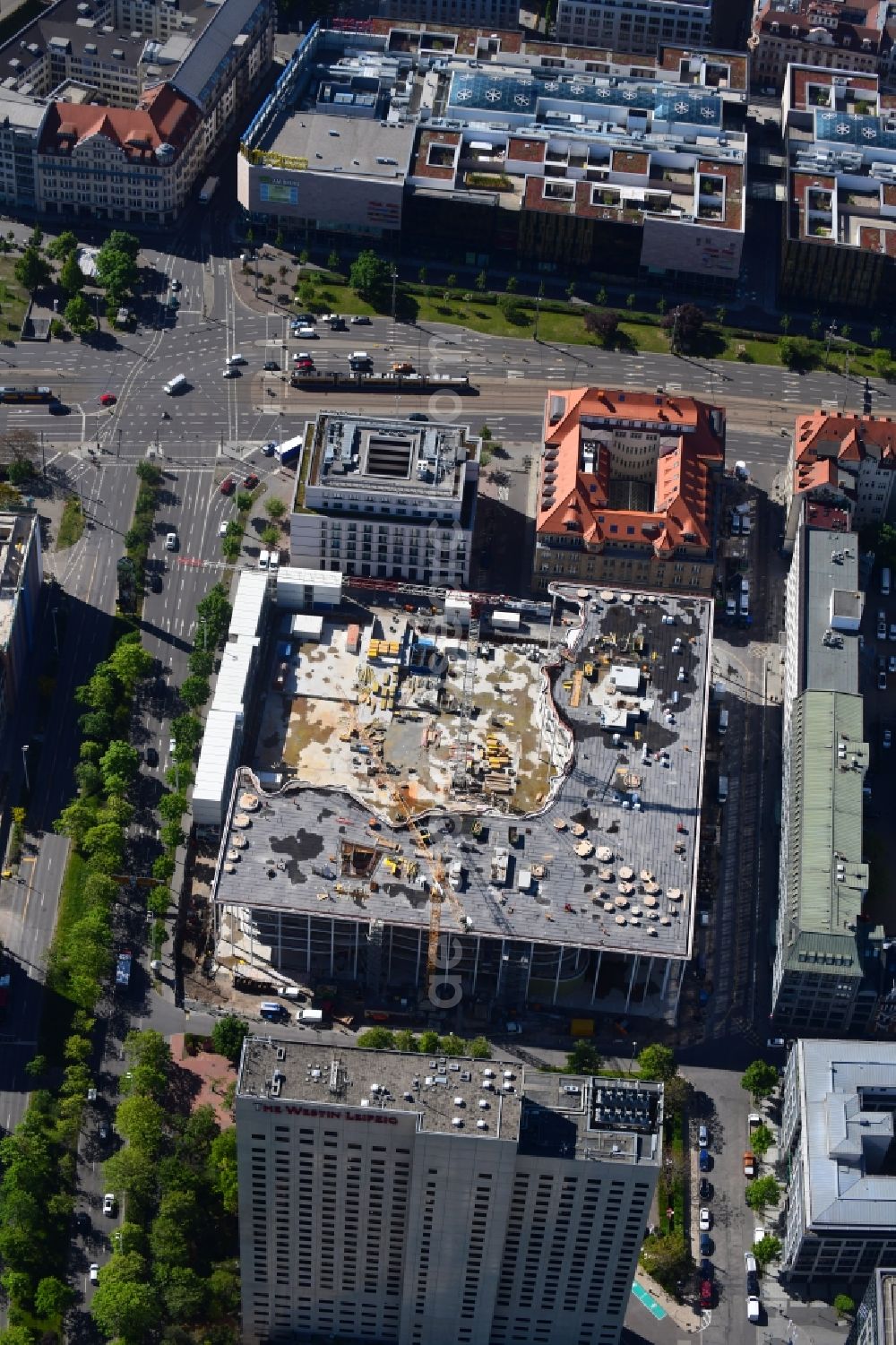 Leipzig from the bird's eye view: Construction site of banking administration building of the financial services company SAB - Forum - Saechsische Aufbaubank in Leipzig in the state Saxony, Germany