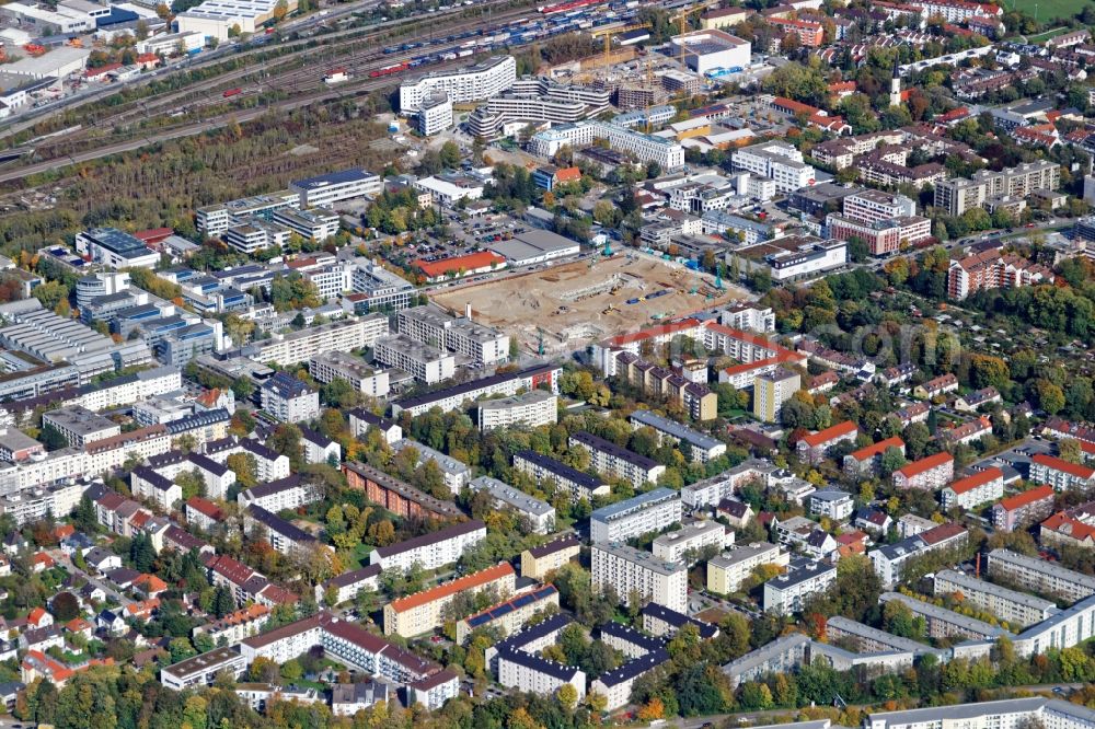 München from above - Construction site of new residential and commercial building Quarter DIE MACHEREI along the Berg-am-Laim-Strasse - Weihenstephaner Strasse in the district Berg am Laim in Munich in the state Bavaria, Germany