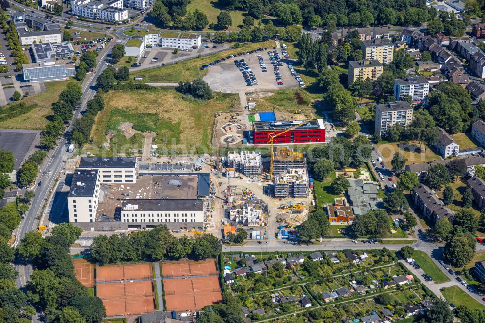 Herne from the bird's eye view: New residential and commercial building Quarter Quartier Kaiserstrasse on street Kaiserstrasse in Herne at Ruhrgebiet in the state North Rhine-Westphalia, Germany