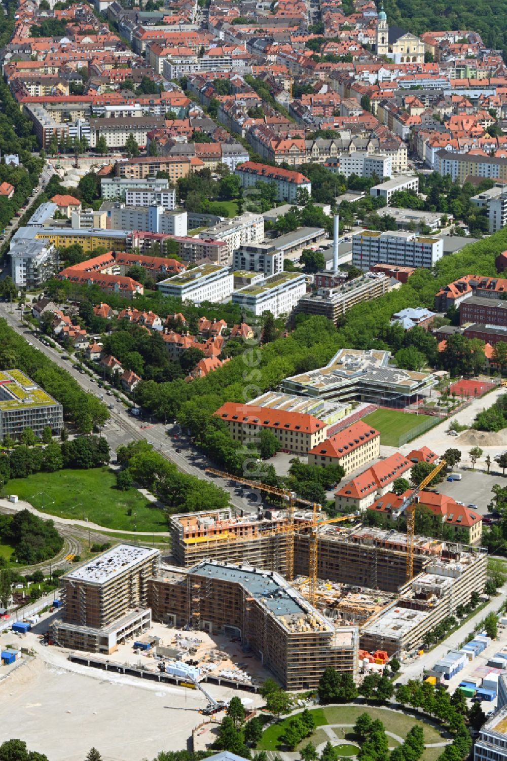 Aerial image München - New residential and commercial building Quarter Suedliches Oberwiesenfeld on Rosa-Luxemburg-Platz on Schwere-Reiter-Strasse - Emma-Ihrer-Strasse in Munich in the state Bavaria, Germany