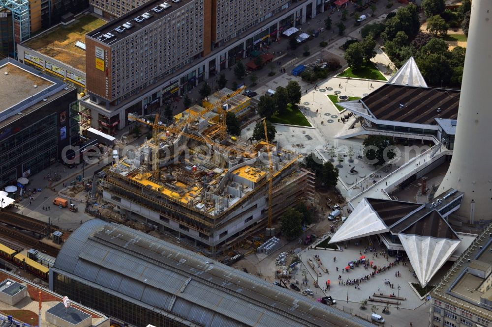 Aerial image Berlin - See also the Construction site at the new construction of the residential and commercial building Alea 101 at Alexanderplatz in the district Mitte in Berlin