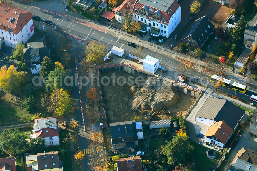 Aerial photograph Berlin - Construction site for the new residential and commercial building on street Heinrich-Grueber-Strasse Ecke Bausdorfstrasse in the district Kaulsdorf in Berlin, Germany