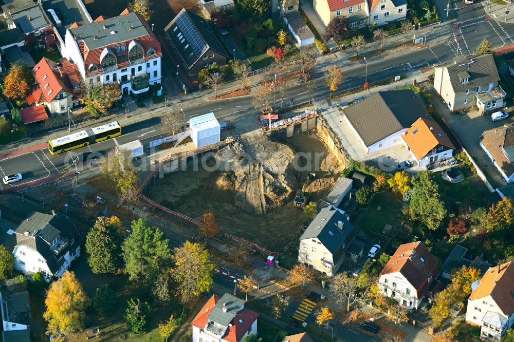 Berlin from the bird's eye view: Construction site for the new residential and commercial building on street Heinrich-Grueber-Strasse Ecke Bausdorfstrasse in the district Kaulsdorf in Berlin, Germany