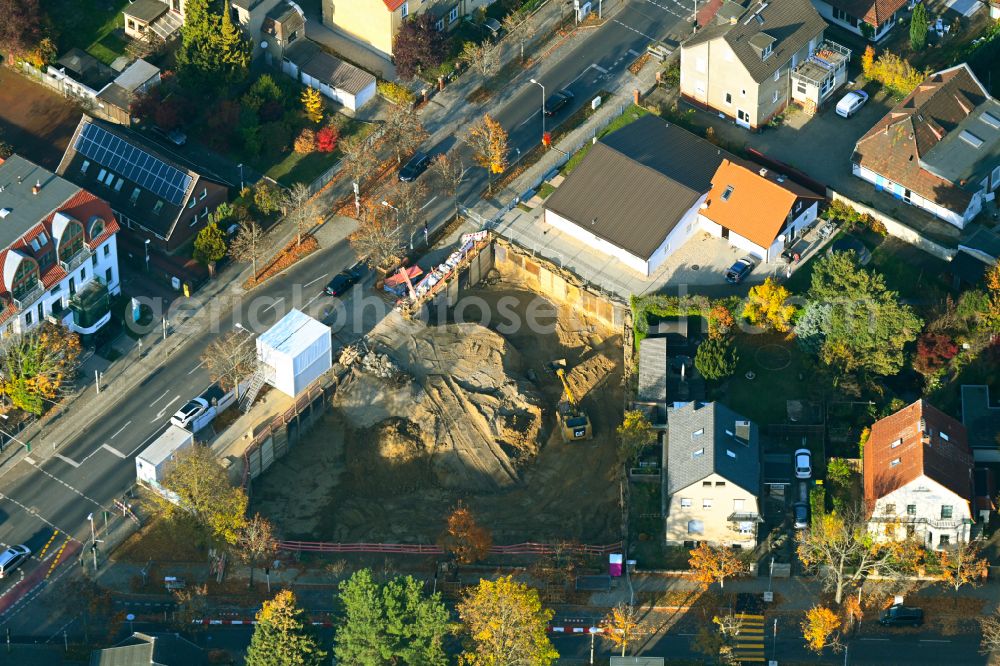 Aerial image Berlin - Construction site for the new residential and commercial building on street Heinrich-Grueber-Strasse Ecke Bausdorfstrasse in the district Kaulsdorf in Berlin, Germany