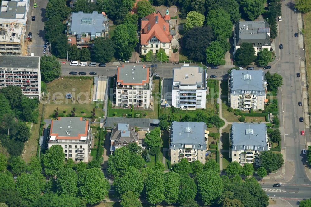 Aerial image Leipzig - New construction condominium with modern townhouses and apartment buildings on the Clara Zetkin Park Leipzig in Saxony