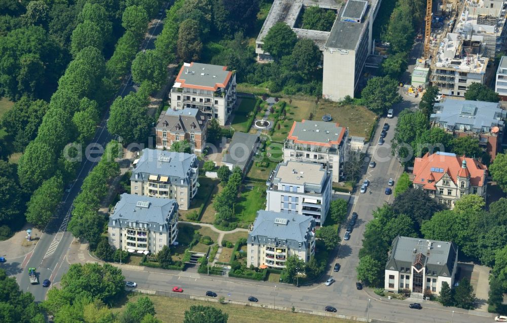 Leipzig from the bird's eye view: New construction condominium with modern townhouses and apartment buildings on the Clara Zetkin Park Leipzig in Saxony