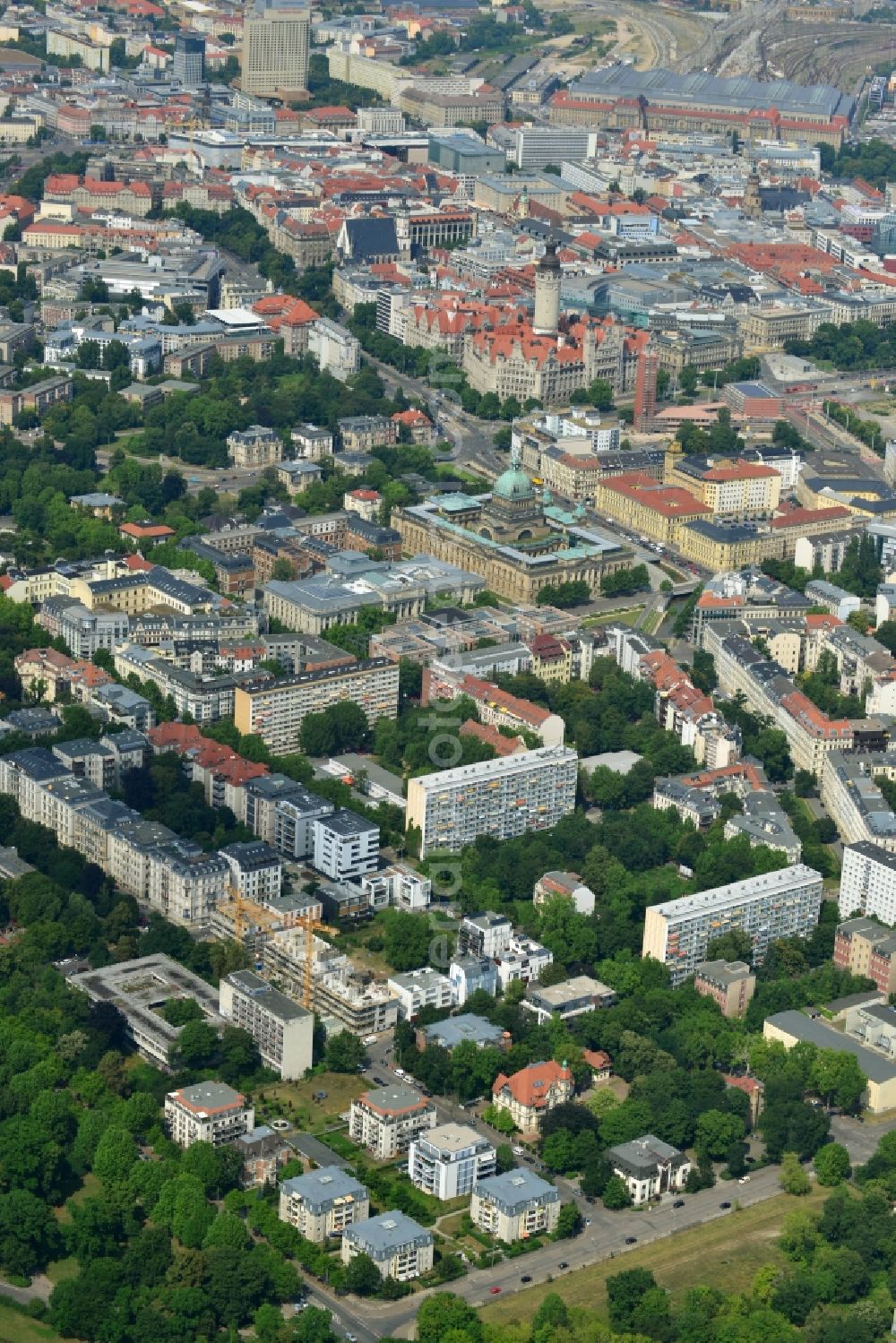 Leipzig from above - New construction condominium with modern townhouses and apartment buildings on the Clara Zetkin Park Leipzig in Saxony