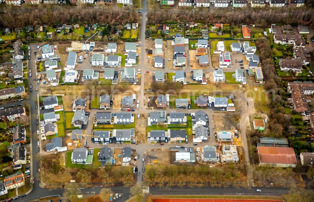 Oberhausen from above - New construction residential area of detached housing estate in Oberhausen in the state North Rhine-Westphalia