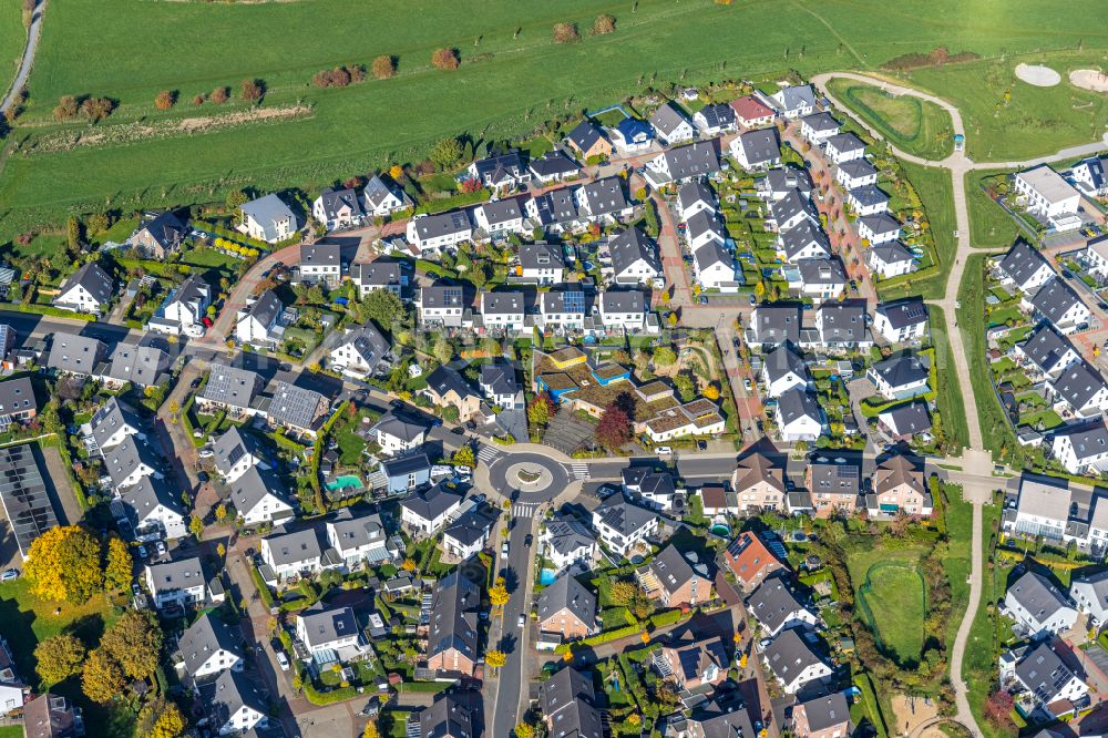 Moers from the bird's eye view: Construction sites for new construction residential area of detached housing estate along Planetenstrasse in Moers in the state of North Rhine-Westphalia