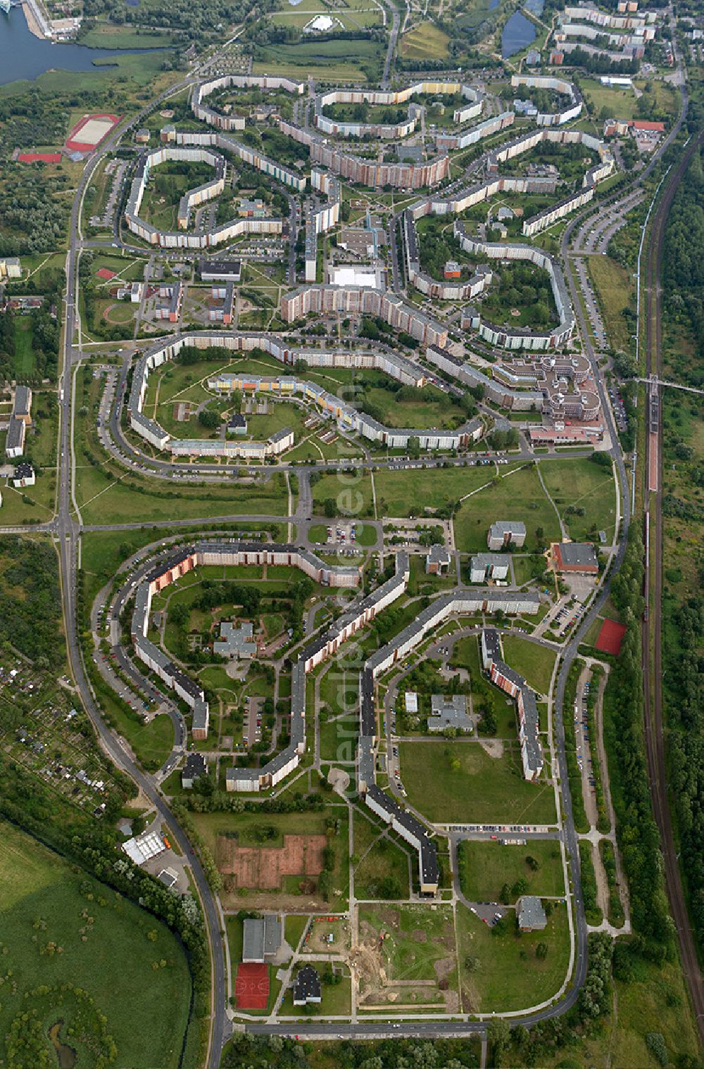 Aerial photograph Rostock - New construction - residential / prefab housing estate in Rostock in the state of Mecklenburg-Western Pomerania