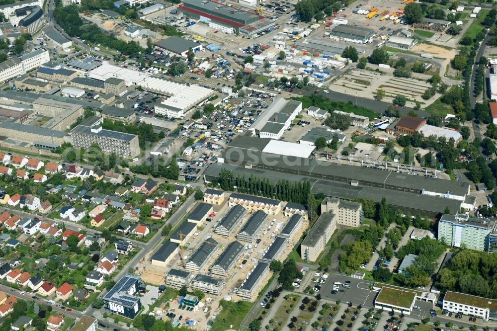 Aerial image Berlin - Construction site of a new residential area of the terraced housing estate on the Arendscarree on Arendstrasse corner Lichtenauer Strasse - Schleizer Strasse in the district Hohenschoenhausen in Berlin, Germany