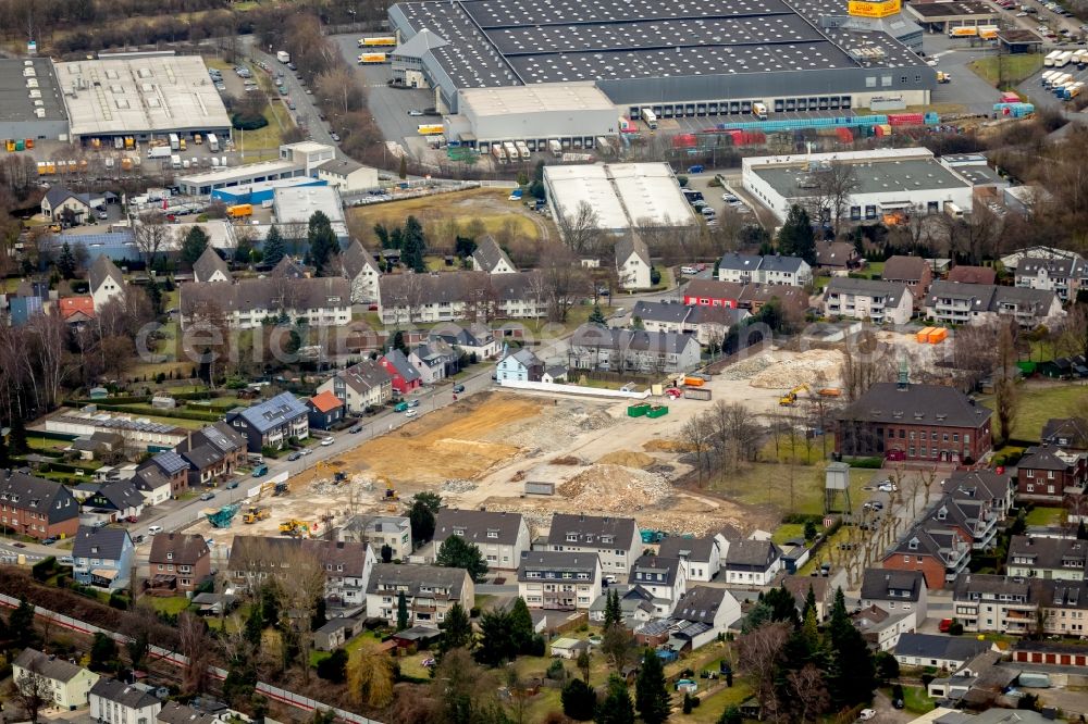 Aerial image Bottrop - Construction site of a new residential area of the terraced housing estate of Deutsche Reihenhaus AG on Bergendahlstrasse - Heimannstrasse in Bottrop in the state North Rhine-Westphalia, Germany