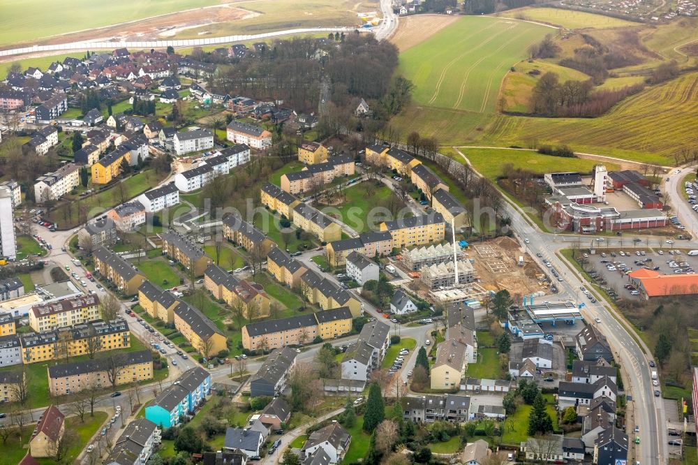 Aerial photograph Heiligenhaus - Construction site of a new residential area of the terraced housing estate on the of Deutschen Reihenhaus AG on on Ratinger Strasse corner Bergische Strasse in Heiligenhaus in the state North Rhine-Westphalia, Germany