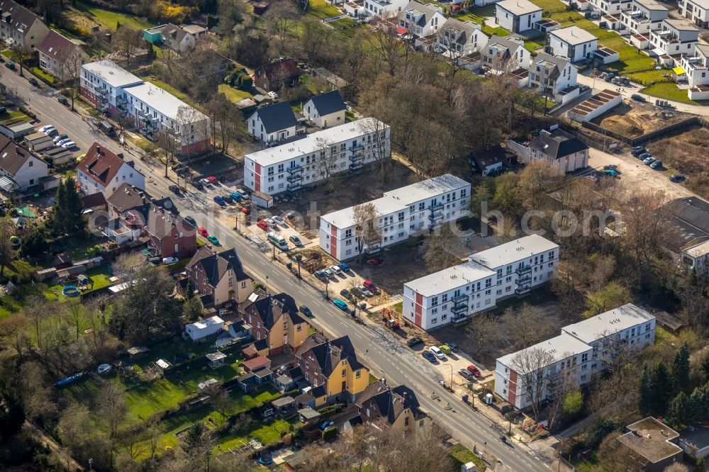 Bochum from the bird's eye view: Construction site of a new residential area of the terraced housing estate on the along the Prinz-Regenten-Strasse in Bochum in the state North Rhine-Westphalia, Germany