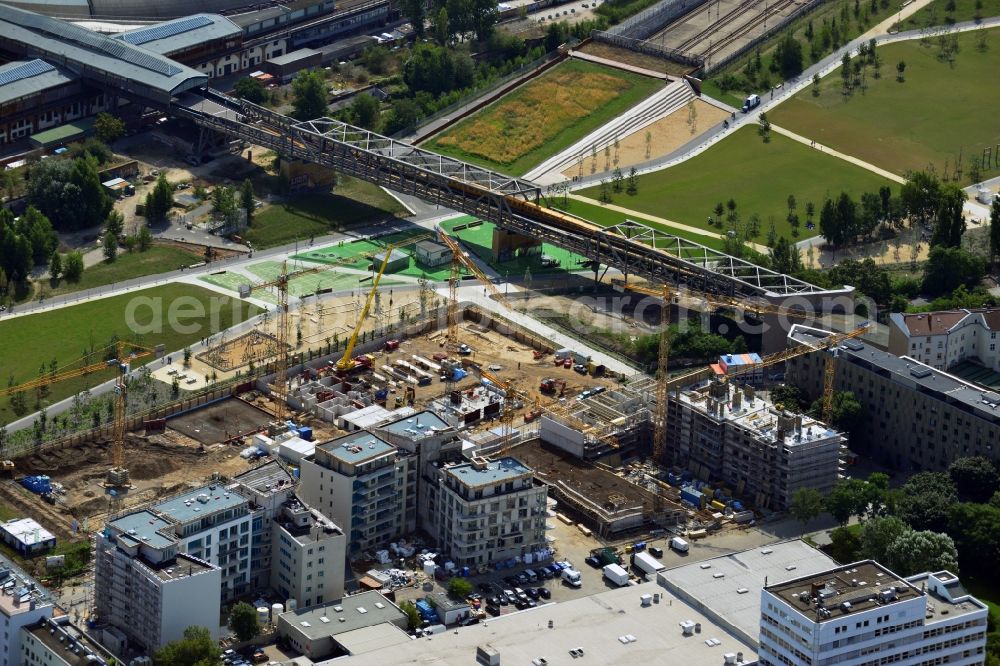 Berlin Kreuzberg from the bird's eye view: Construction of the residential project Flottwell Living on the Flottwell street in Berlin Kreuzberg