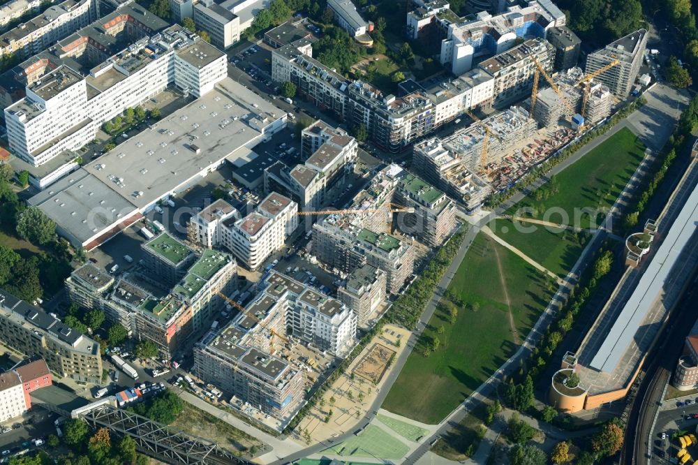 Aerial photograph Berlin Kreuzberg - Construction of the residential project Flottwell Living on the Flottwell street in Berlin Kreuzberg