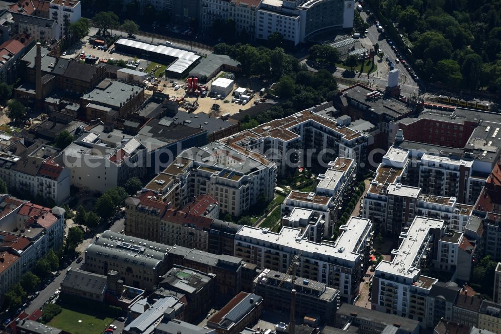 Aerial image Berlin - Site for the new building of the residential district La Vie in Berlin Prenzlauer Berg