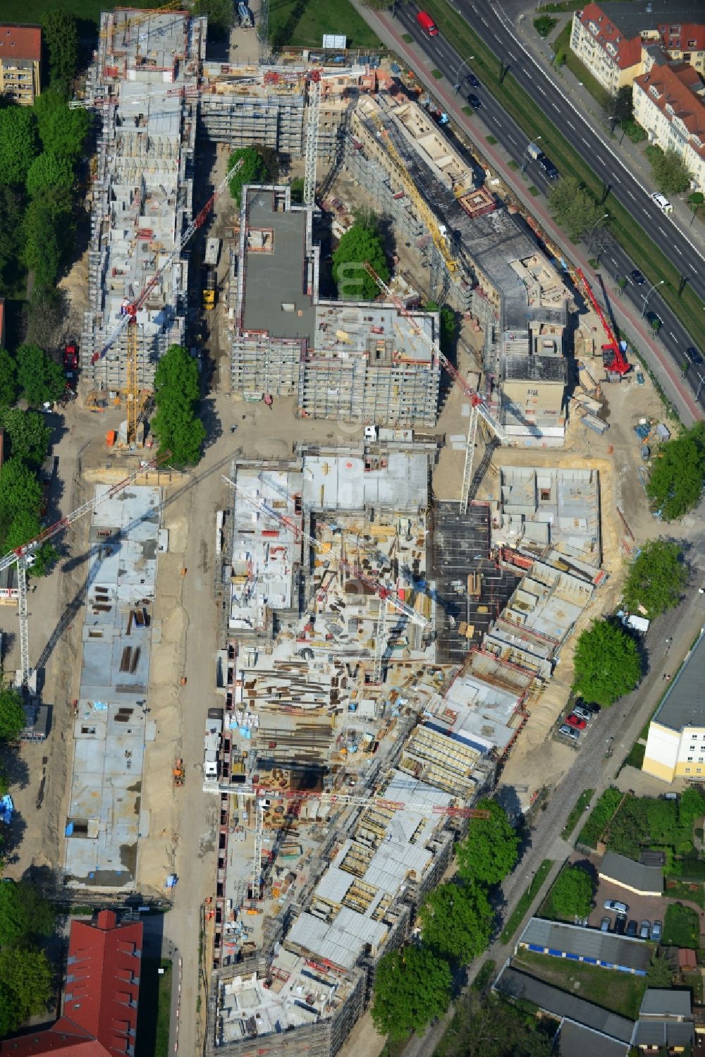 Berlin OT Karlshorst from the bird's eye view: View of the new construction of residential buildings in the district of Karlshorst in Berlin