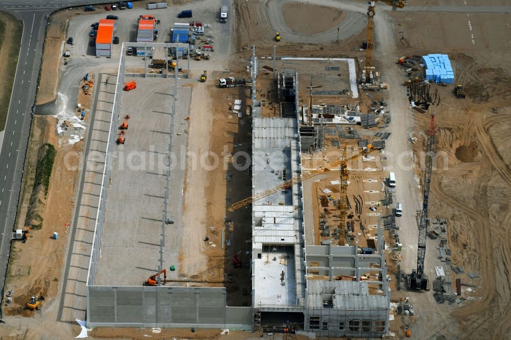 Aerial photograph Schwerin - Construction site of building and production halls on the premises of Ypsomed Produktion GmbH on street Ludwig-Boelkow-Strasse in Schwerin in the state Mecklenburg - Western Pomerania, Germany