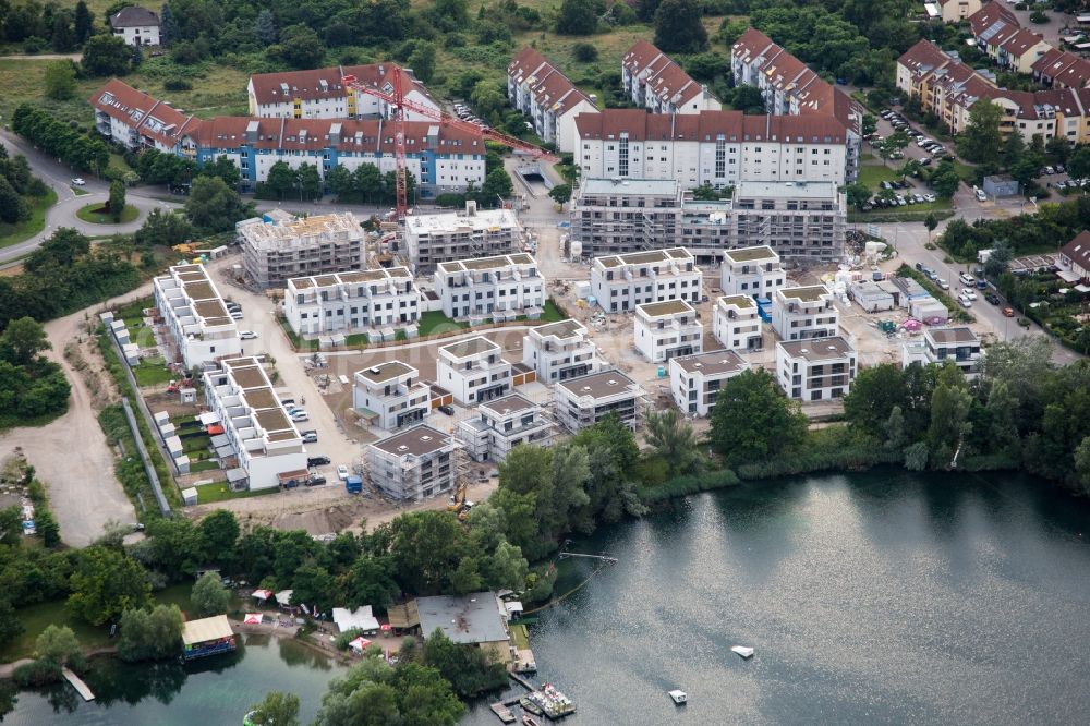 Mannheim from above - Village on the banks of the area Rheinauer See in the district Rheinau in Mannheim in the state Baden-Wuerttemberg, Germany