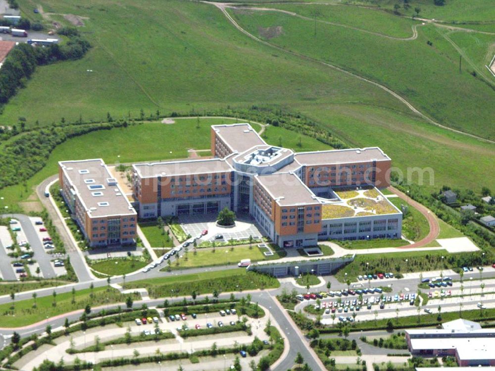 Bad Salzungen / Thüringen from the bird's eye view: Neubauklinik am südwestlichen Stadtrand von Bad Salzungen. Klinikum Bad Salzungen gGmbH Lindigalle 3, 36433 Bad Salzungen Telefonnummer: +49 3695 64 0 Faxnummer: +49 3695 64 1002